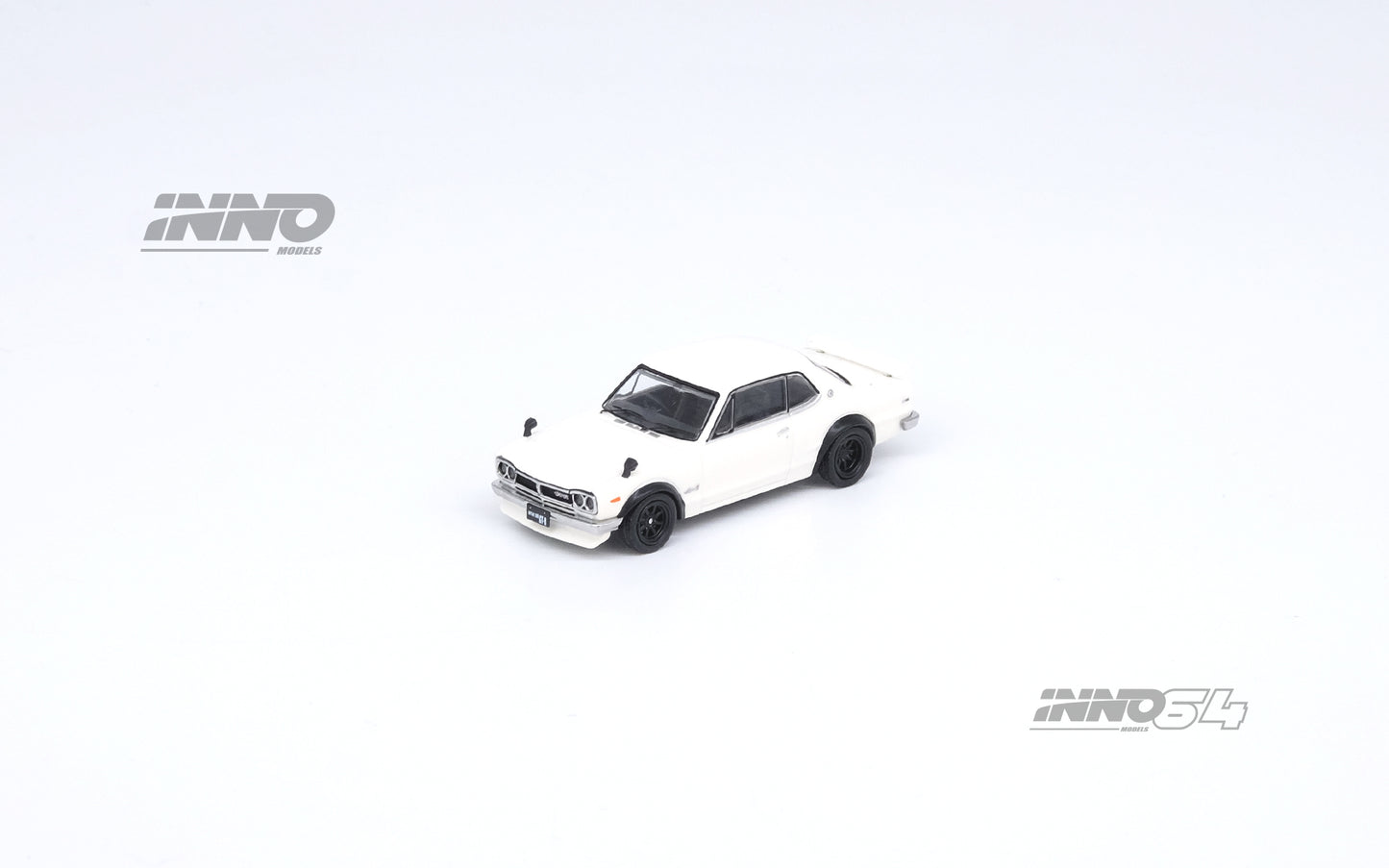Inno64 1/64 NISSAN SKYLINE 2000 GT-R (KPGC10) White