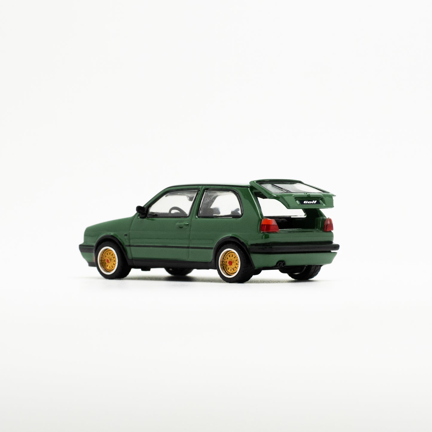 Pop Race 1/64 Golf GTI OAK Green