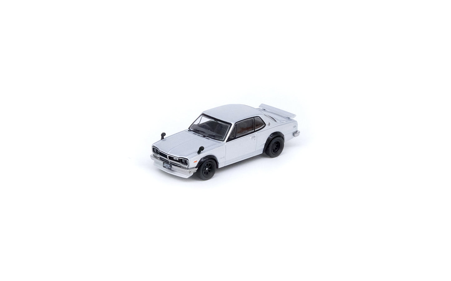 Inno64 1/64 NISSAN SKYLINE 2000 GT-R (KPGC10) Silver