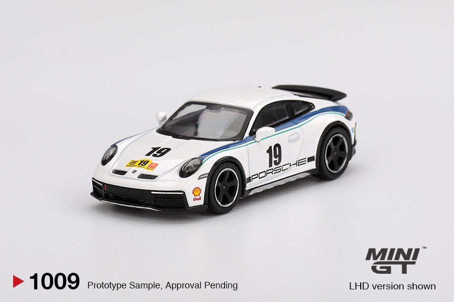 ETA: Dec 2025 ] Mini GT 1/64 Porsche 911 Dakar Rally 1974 – Black