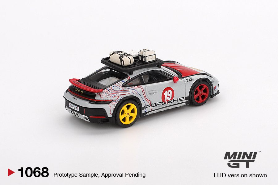 Mini GT 1/64 Porsche 911 Dakar "Uncle Dakar"