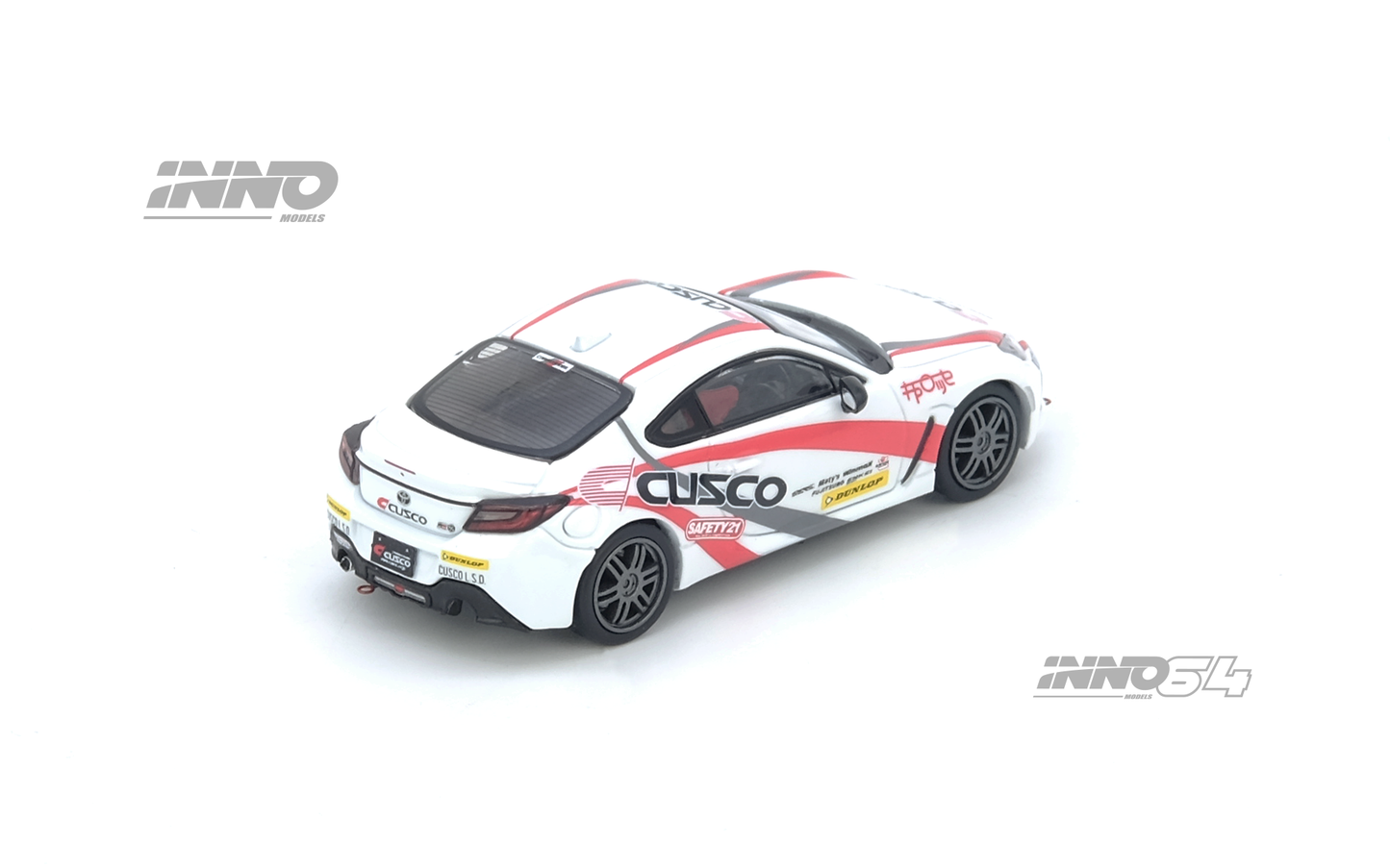 Inno64 1/64 TOYOTA GR86 Tuned by "CUSCO"