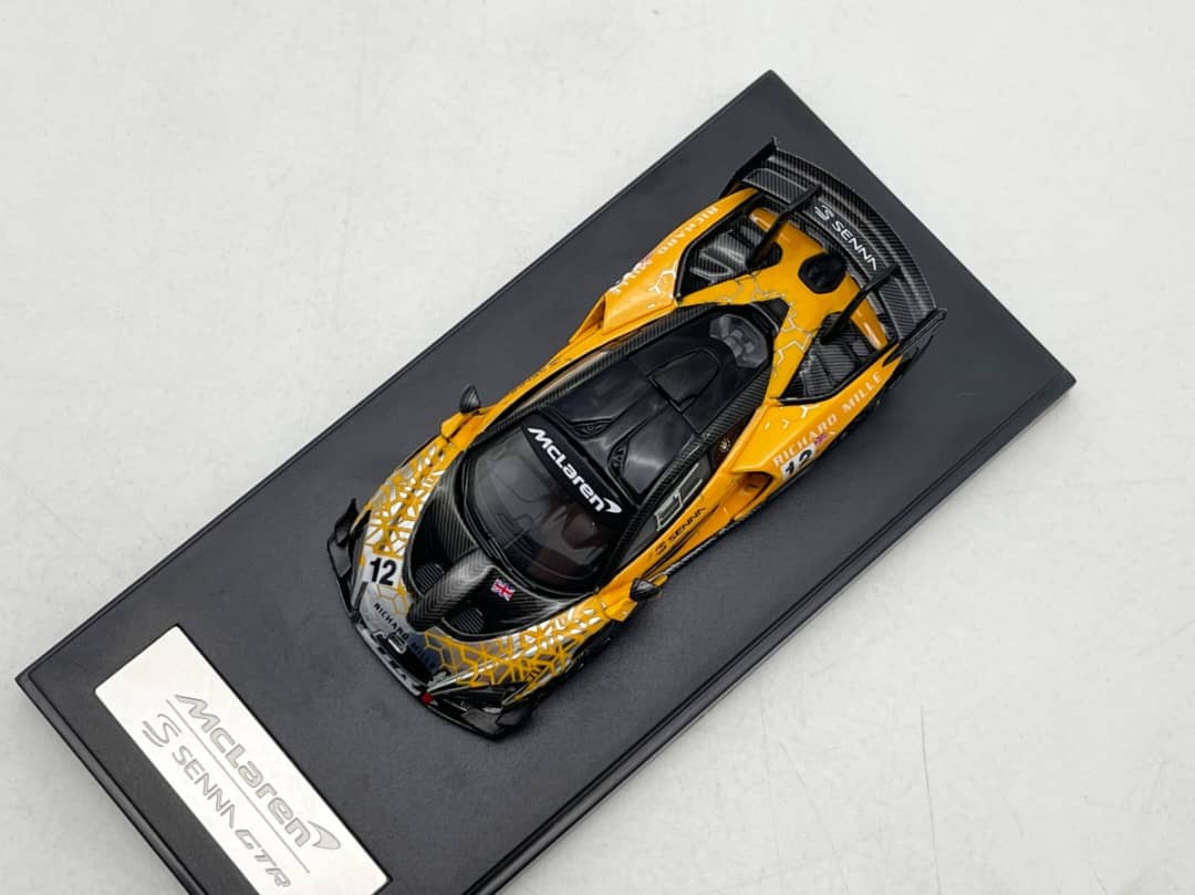 LCD 1/64 Sienna GTR Orange