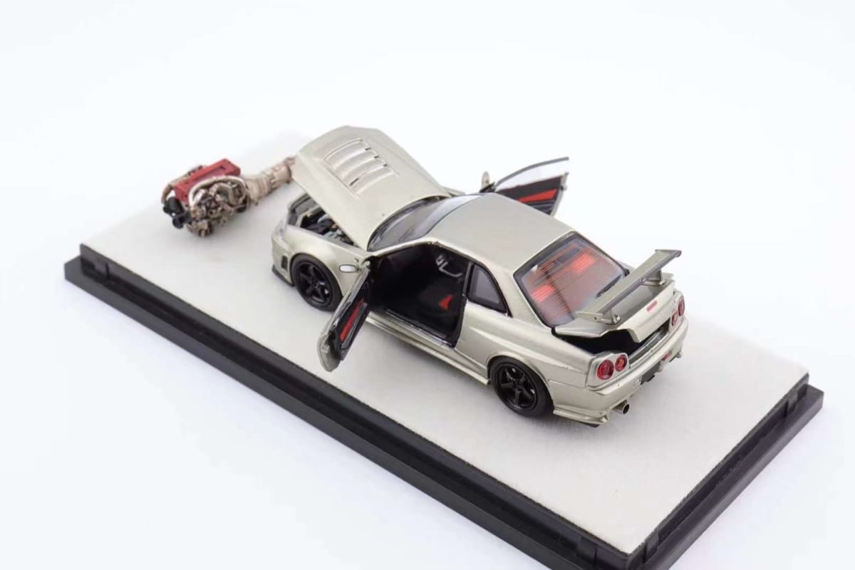 PGM 1/64 Nissan Skyline GT-R R34 Nismo Z-Tune - Champagne