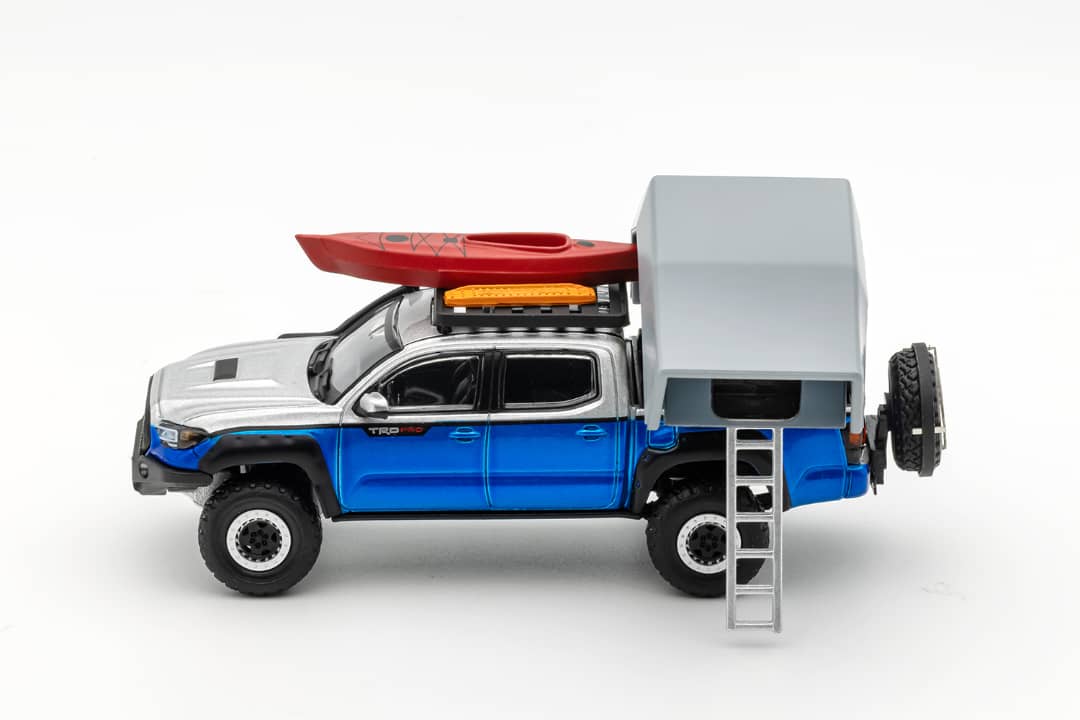 GCD 1/64 Toyota Tacoma N300 Offroad Version(239) - Blue Silver