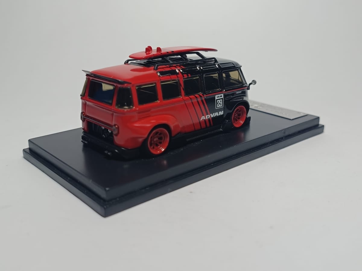 Inspire Model 1/64 T1 Kombi Robert Design Volkswide