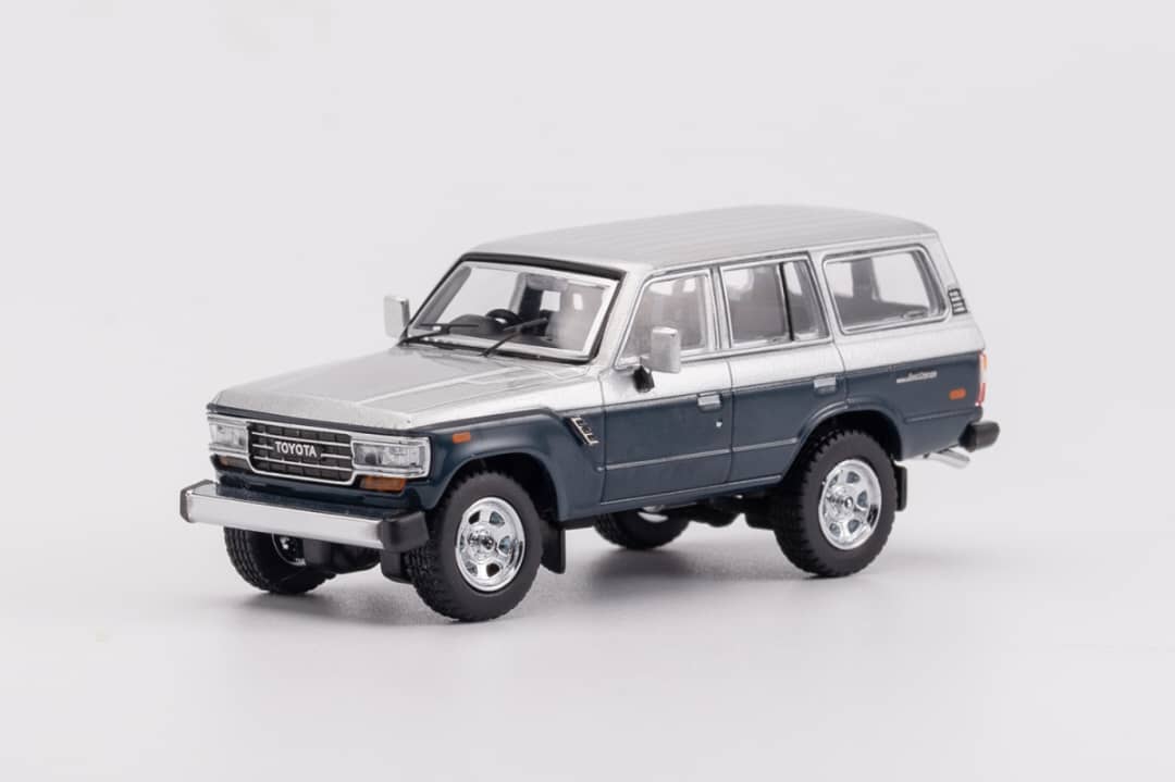 GCD 1/64 Toyota Land Cruiser LC60 (J60) - Silver Blue