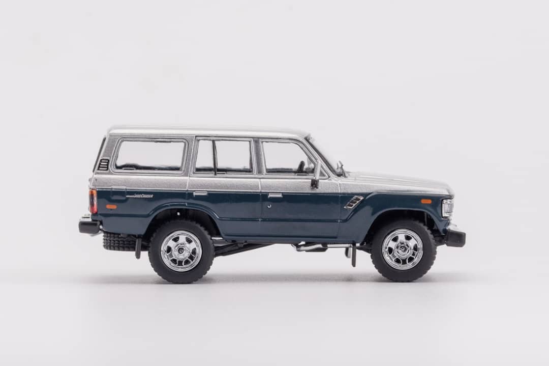 GCD 1/64 Toyota Land Cruiser LC60 (J60) - Silver Blue