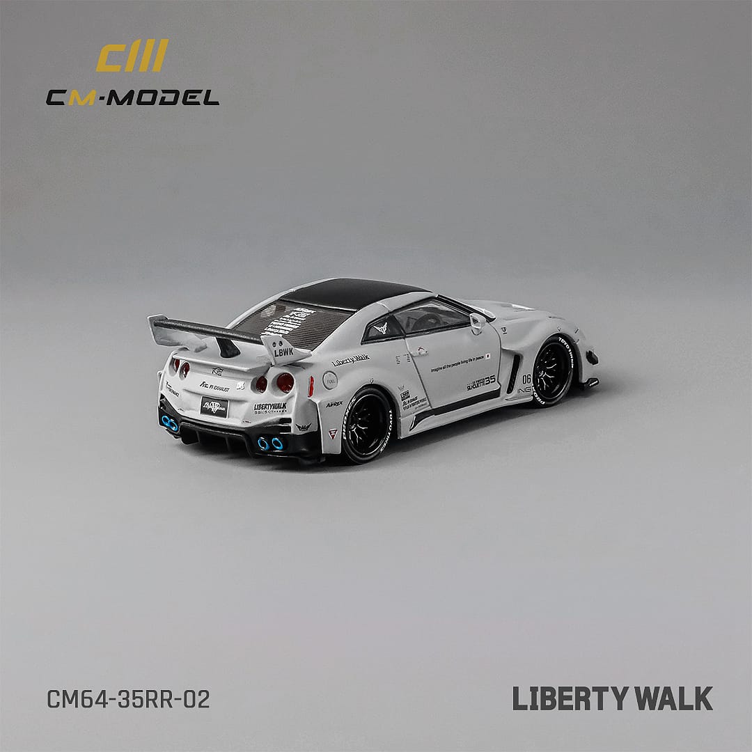 CM Model 1/64 GT-R R35 Matt Grey