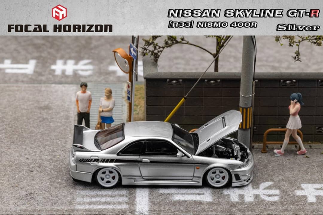Focal Horizon 1/64 Skyline R33 GT-R, Nismo 400R Silver
(Open-Hood, Visible Engine)