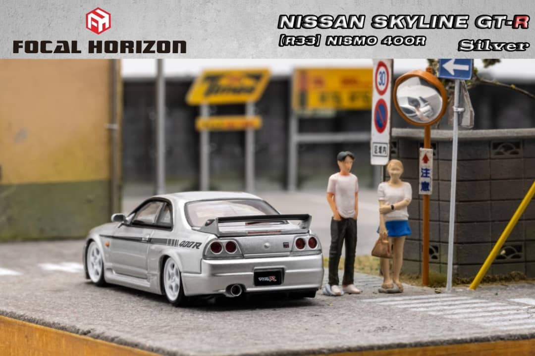 Focal Horizon 1/64 Skyline R33 GT-R, Nismo 400R Silver
(Open-Hood, Visible Engine)