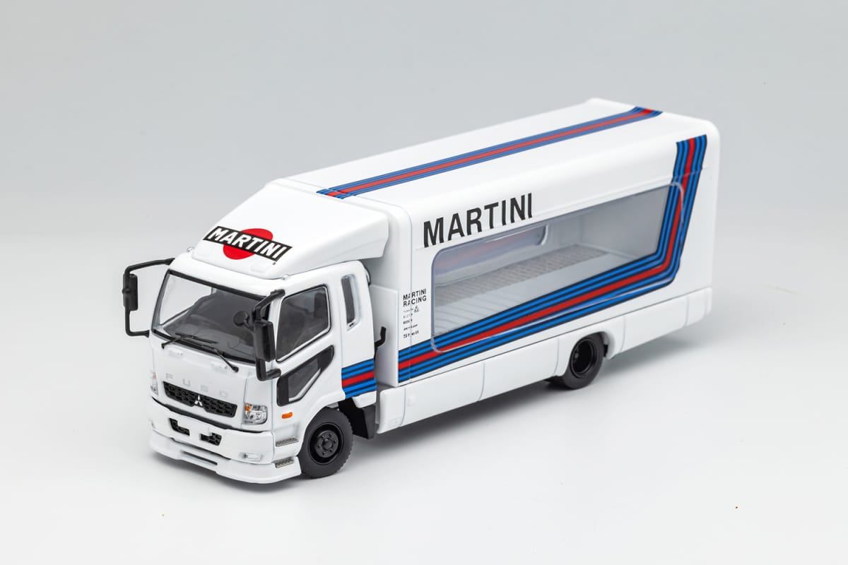 GCD 1/64 Mitsubishi Fuso Fighter Mk2(FK)2017 Outriggers Raised Truck (288-293)