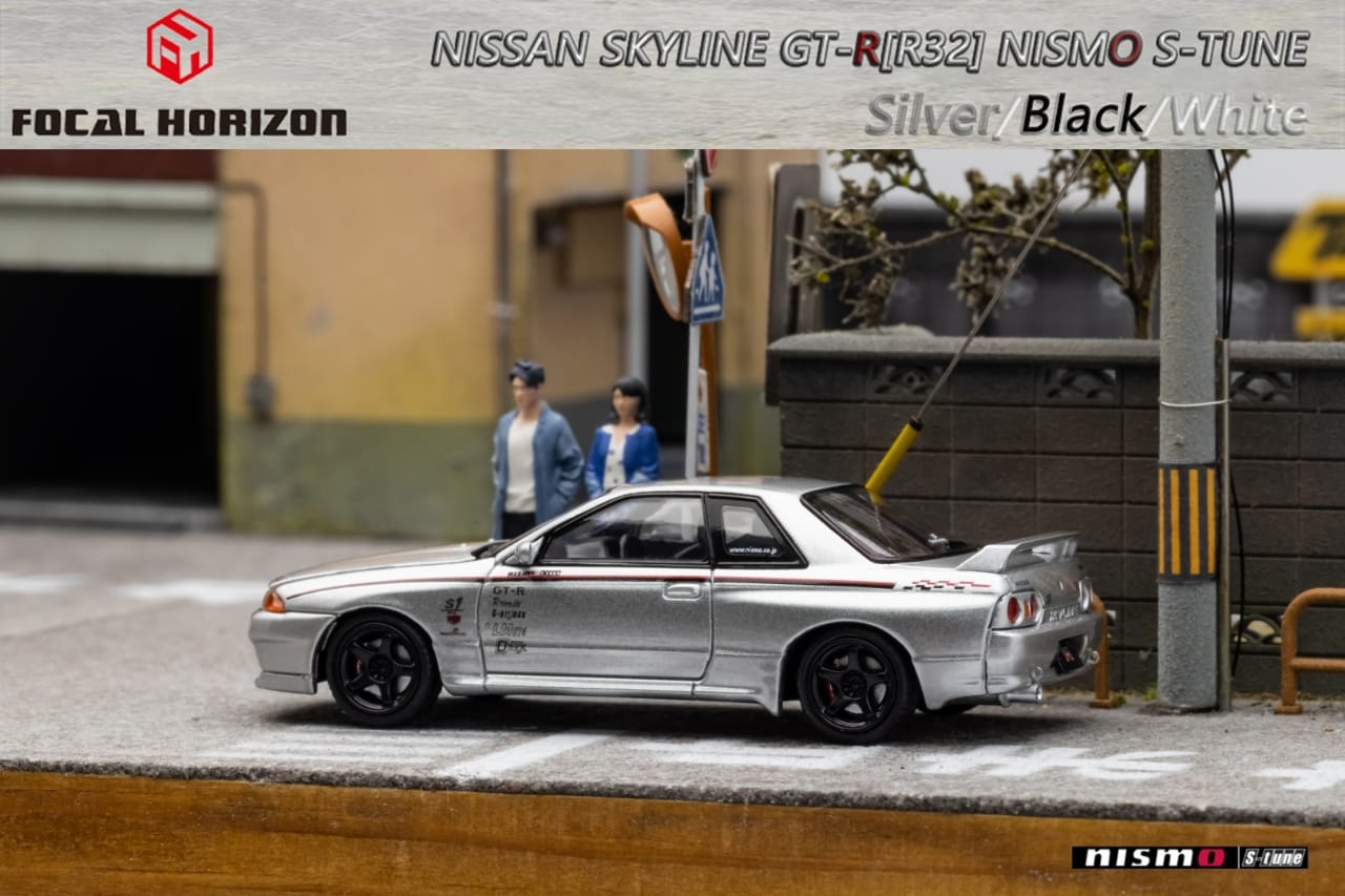 Focal Horizon 1/64 Nismo S-Tune Skyline GT-R R32 Open-Hood, Visible Engine Nismo Livery