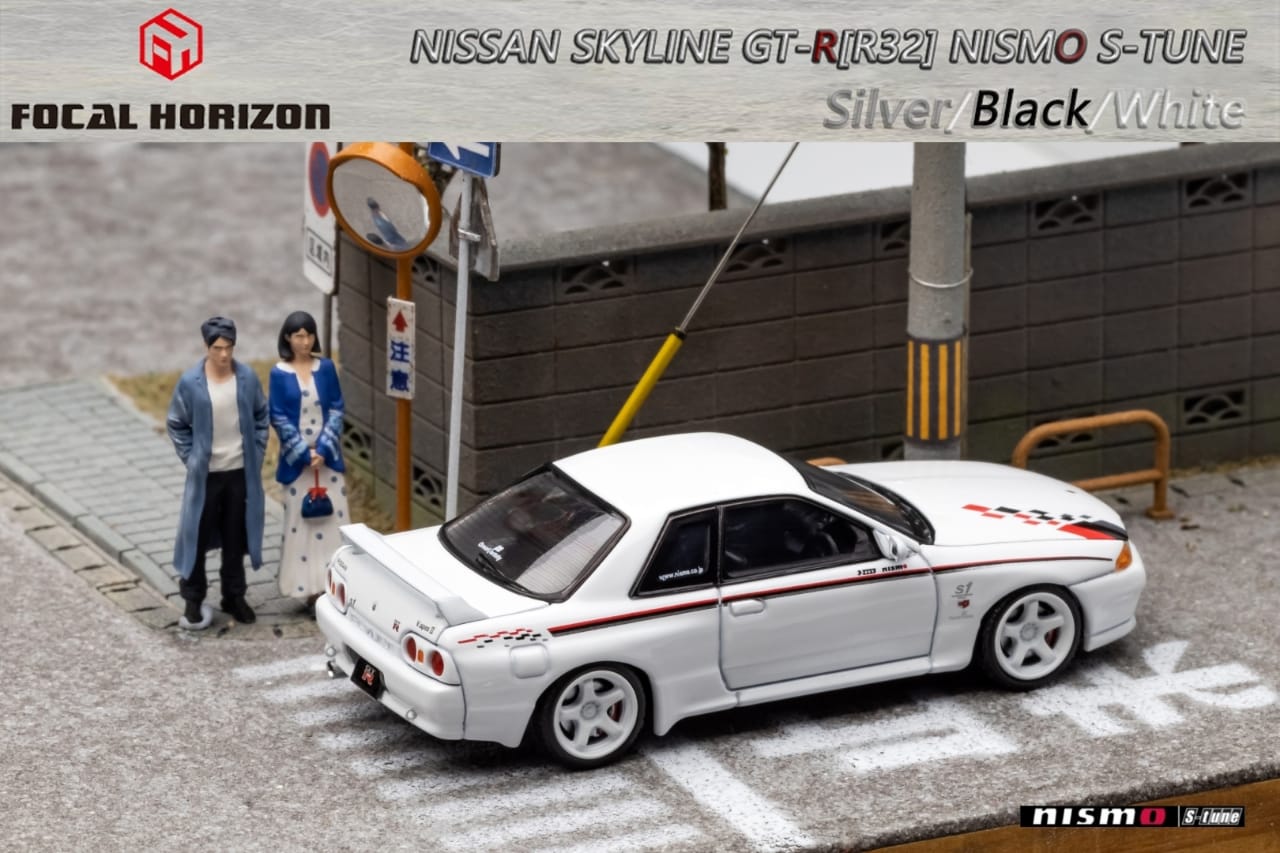 Focal Horizon 1/64 Nismo S-Tune Skyline GT-R R32 Open-Hood, Visible Engine Nismo Livery