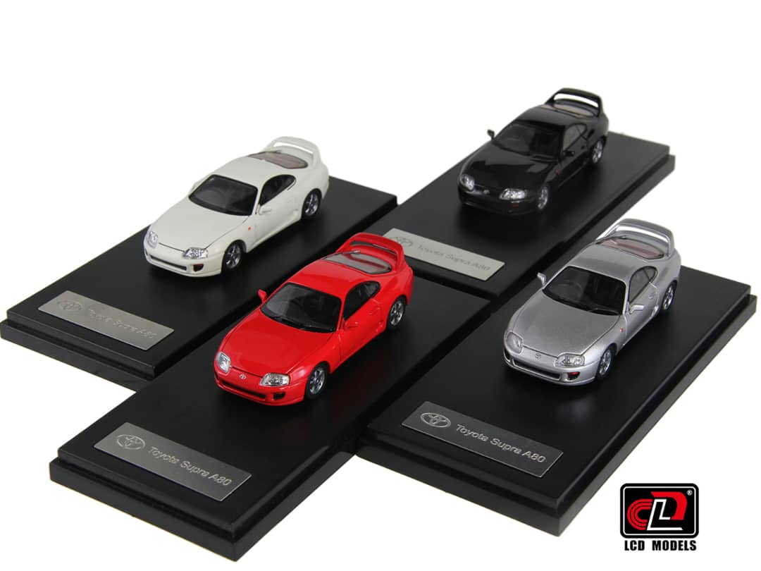 LCD 1/64 Supra A80