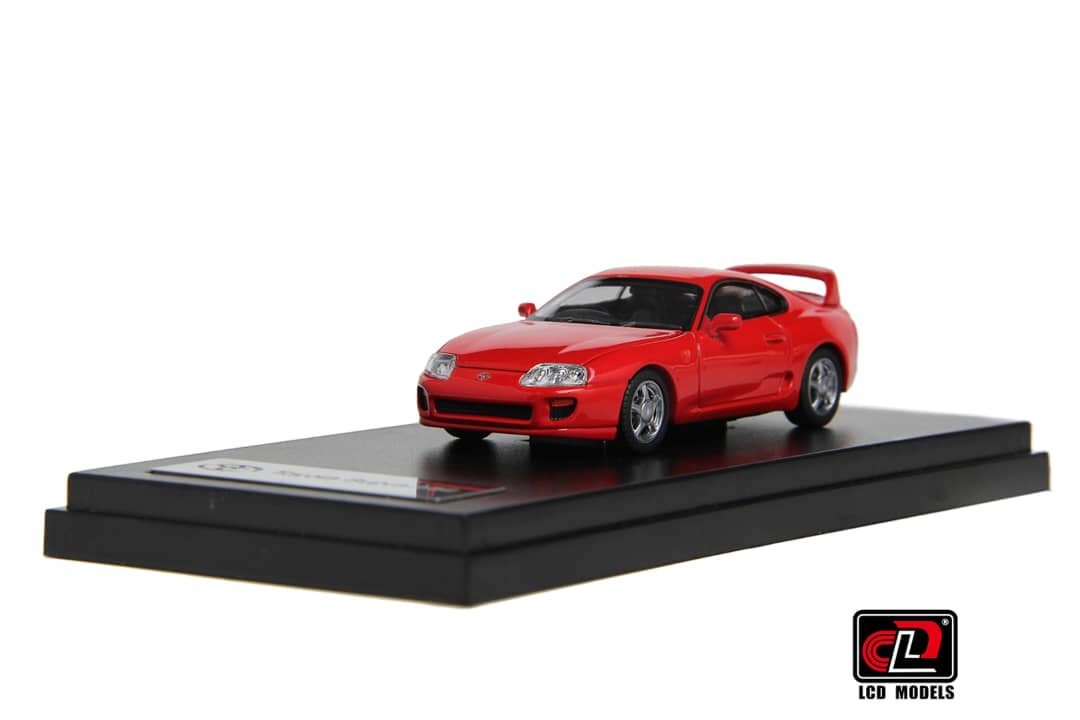 LCD 1/64 Supra A80