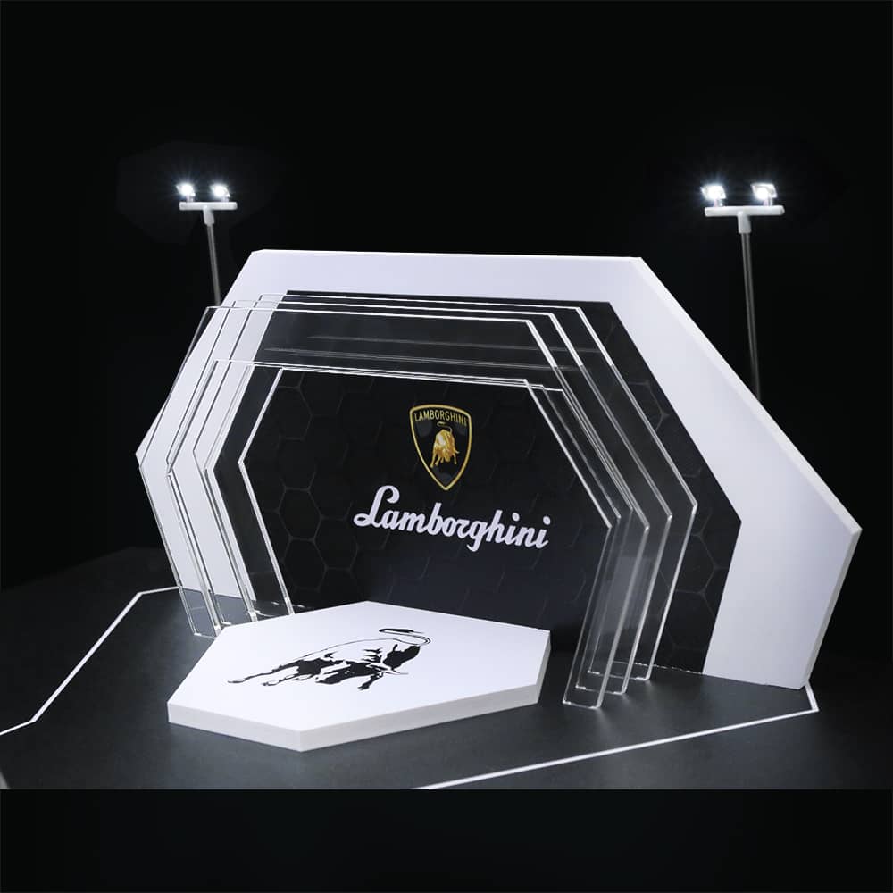 MoreArt 1/64 Assembly Diorama Auto Show with LED Light Lamborghini (MO925202)