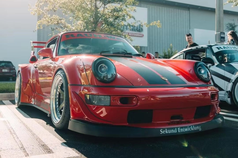 Star Model 1/64 RWB964 GT Wing Rauh-Welt Modified - Taikano Red