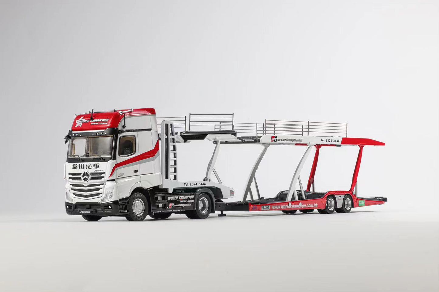 GCD 1/64 Mercedes World Champion Mercedes Actros Double Deck Trailer HTS