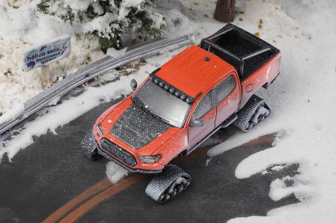 GCD 1/64 Toyota Tacoma N300 Snow Edition