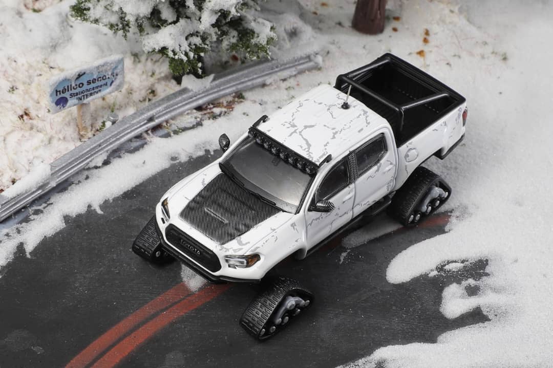 GCD 1/64 Toyota Tacoma N300 Snow Edition