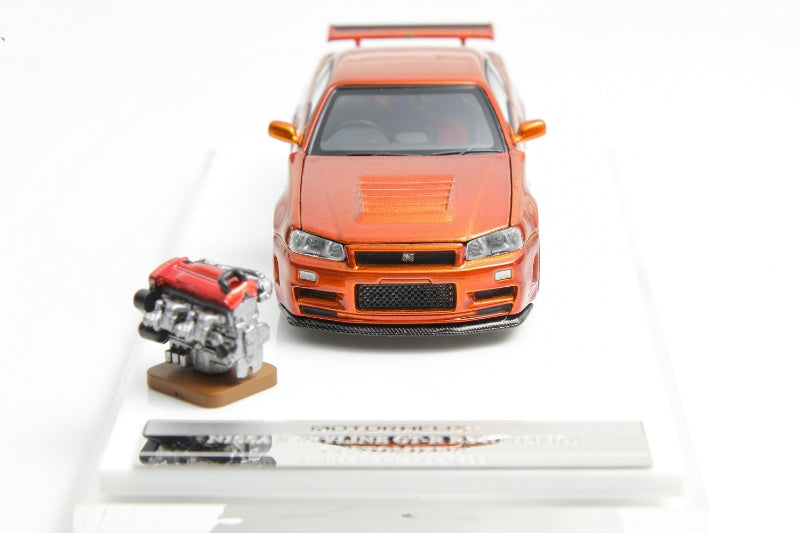 Motorhelix 1/64 Nissan Skyline GT-R, R34 Nismo Z-Tune Sunset Orange