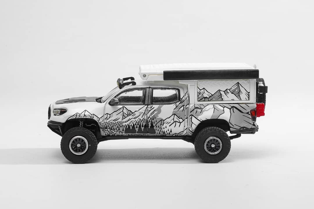 GCD 1/64 Toyota Tacoma N300 WildBody Camper Version