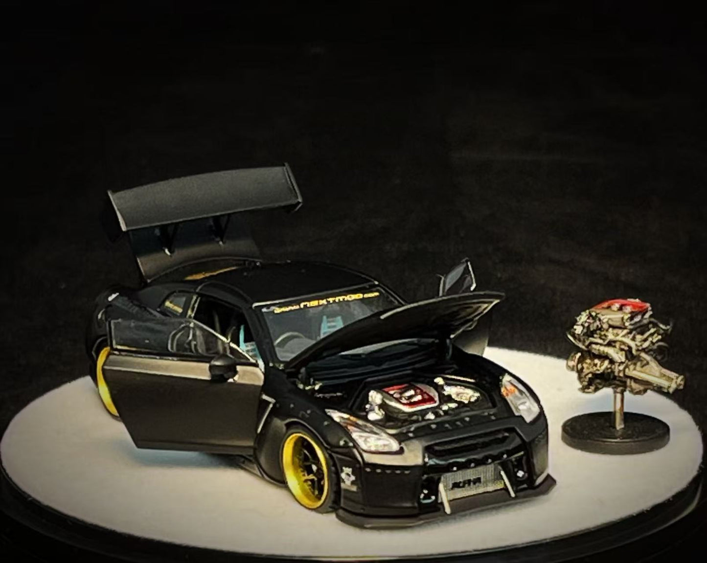 PGM 1/64 Pandem Rocket Bunny GT-R R35 - Matte Black