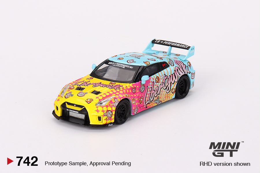 Mini GT 1/64 LB-Silhouette WORKS GT NISSAN 35GT-RR Ver.1 LBWK KUMA