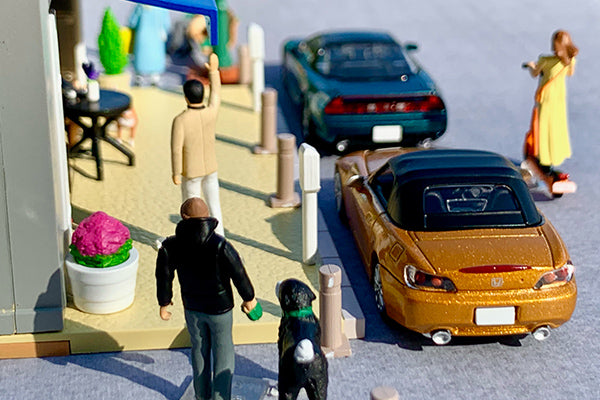 Tomica Limited Vintage 1/64 Diocolle 64 # Car Snap 22a Urban Town Scene 2