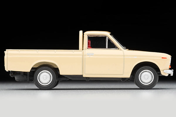 Tomica Limited Vintage 1/64 LV-195d DATSUN 1300 TRUCK Light Brown with Figures