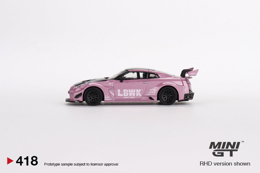 Mini GT 1/64 LB-Silhouette Works GT Nissan 35GT-RR Ver.2 ***in clamshell blisters***