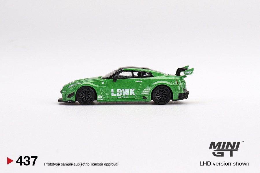 Mini GT 1:64 LB-Silhouette WORKS GT NISSAN 35GT-RR Ver.2 Apple Green ***in clamshell blisters***