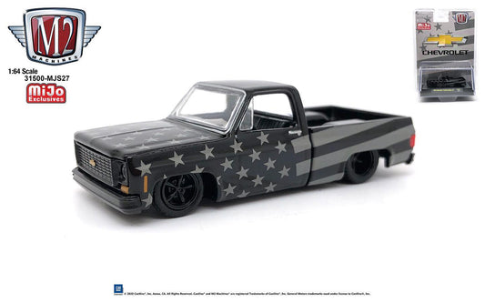 M2 Machines 1:64 1973 Chevrolet Custom Deluxe 10 (Mijo Exclusive) Stars and Stripes