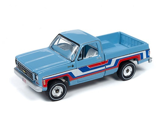 Auto World 1:64 Premium Chevy Bonanza Truck Bicenntenial Edition '76
