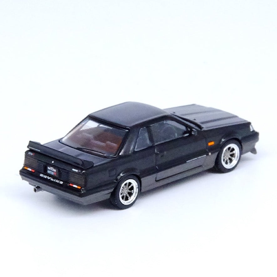 Inno64 1:64 NISSAN SKYLINE GTS-R (R31) Black/Gun Metal