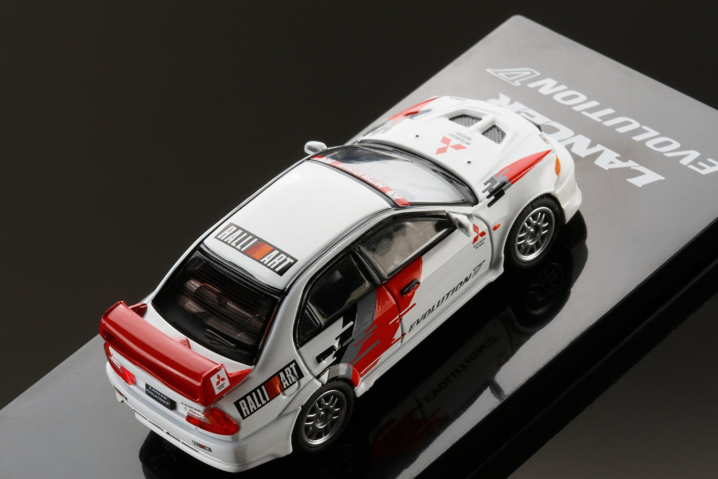 Hobby Japan 1/64 MITSUBISHI LANCER GSR EVOLUTION 5 (CP9A) 1998