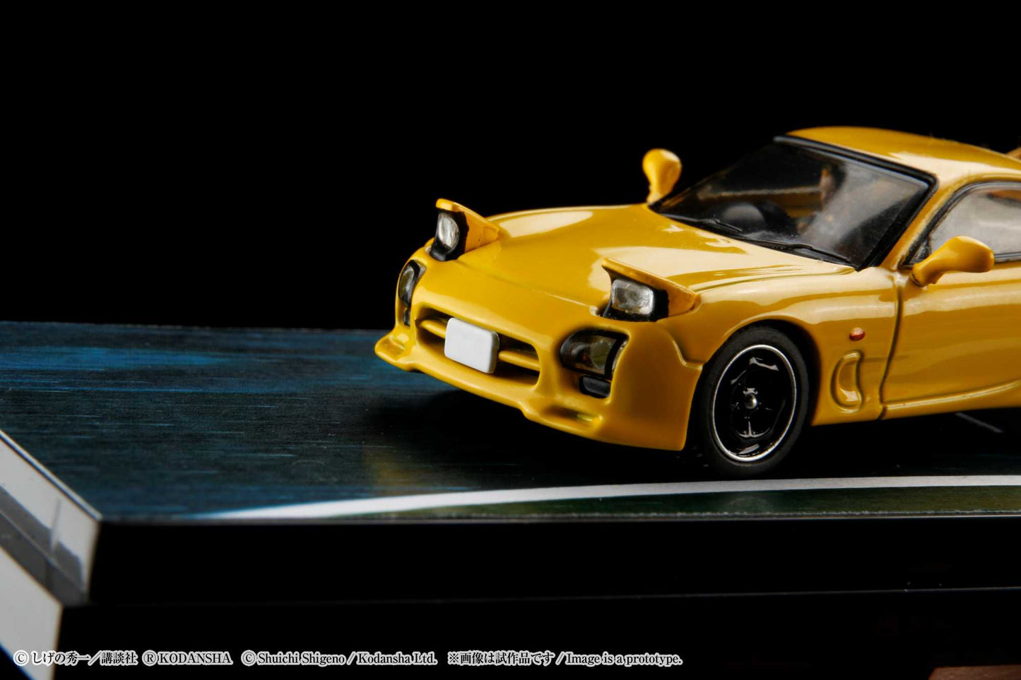 HJ 1/64 Mazda RX-7 (FD3S) Project D / Keisuke Takahashi (INITIAL D - Diorama Set)