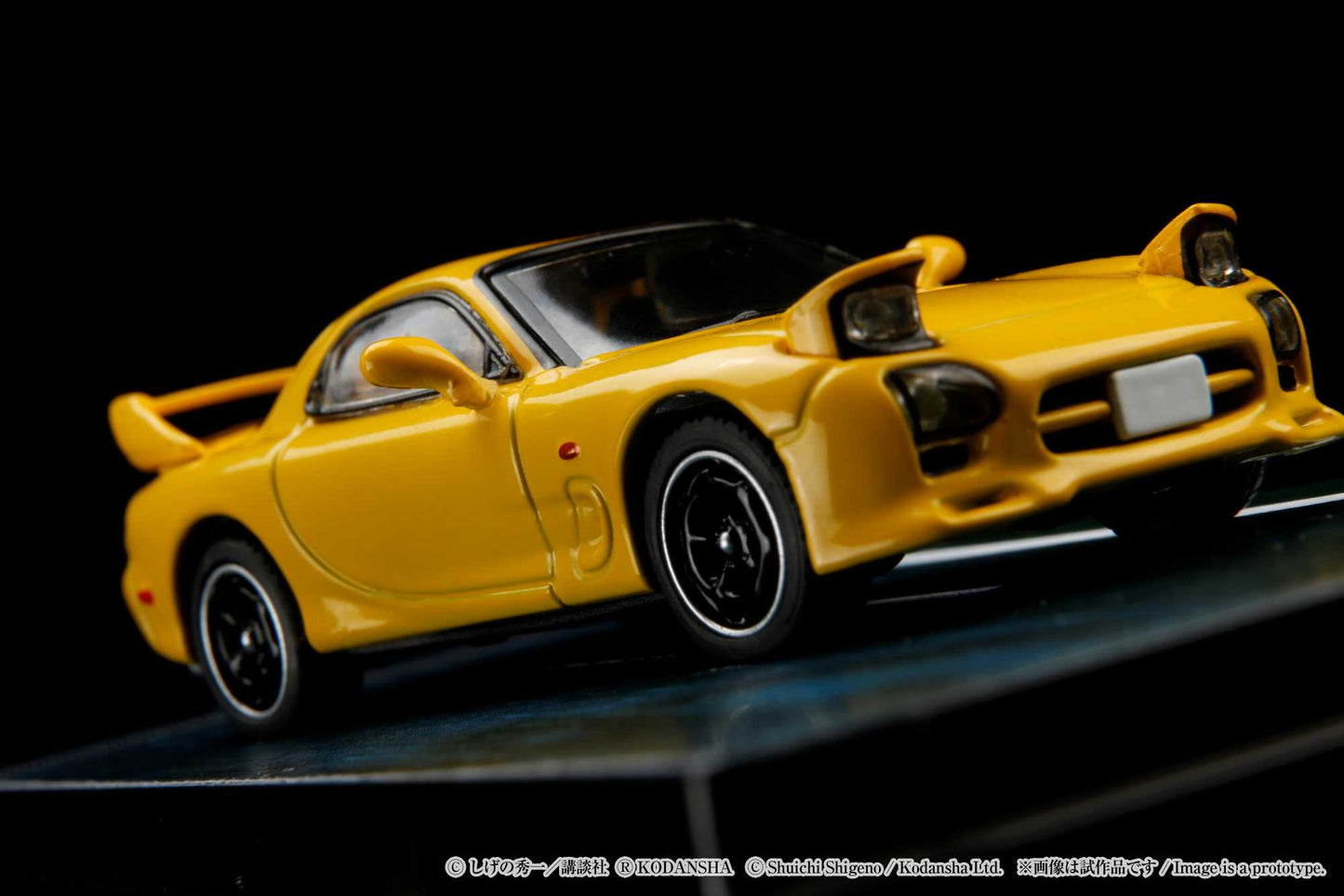 HJ 1/64 Mazda RX-7 (FD3S) Project D / Keisuke Takahashi (INITIAL D - Diorama Set)