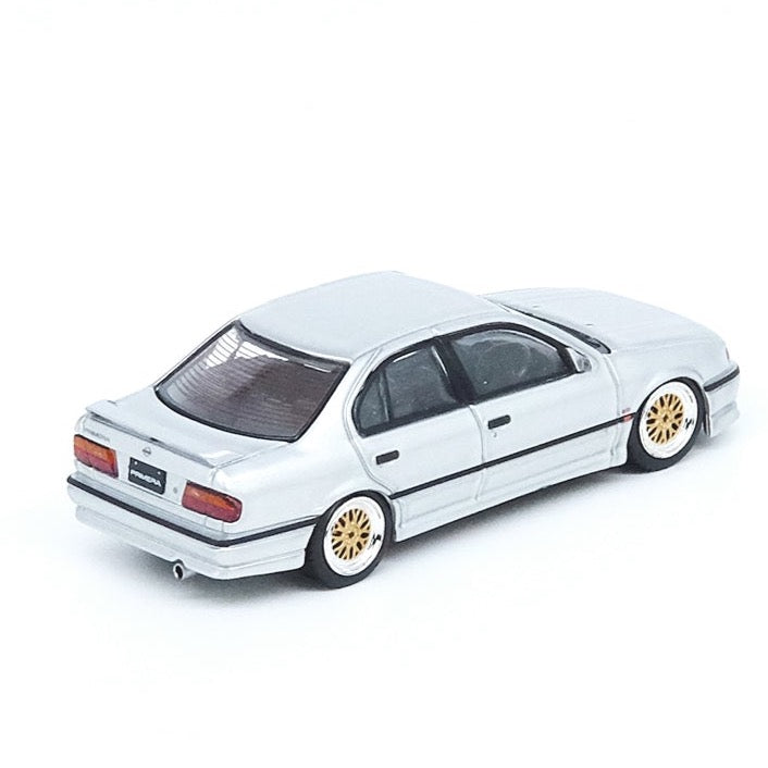 Inno64 1/64 NISSAN PRIMERA P10 Silver