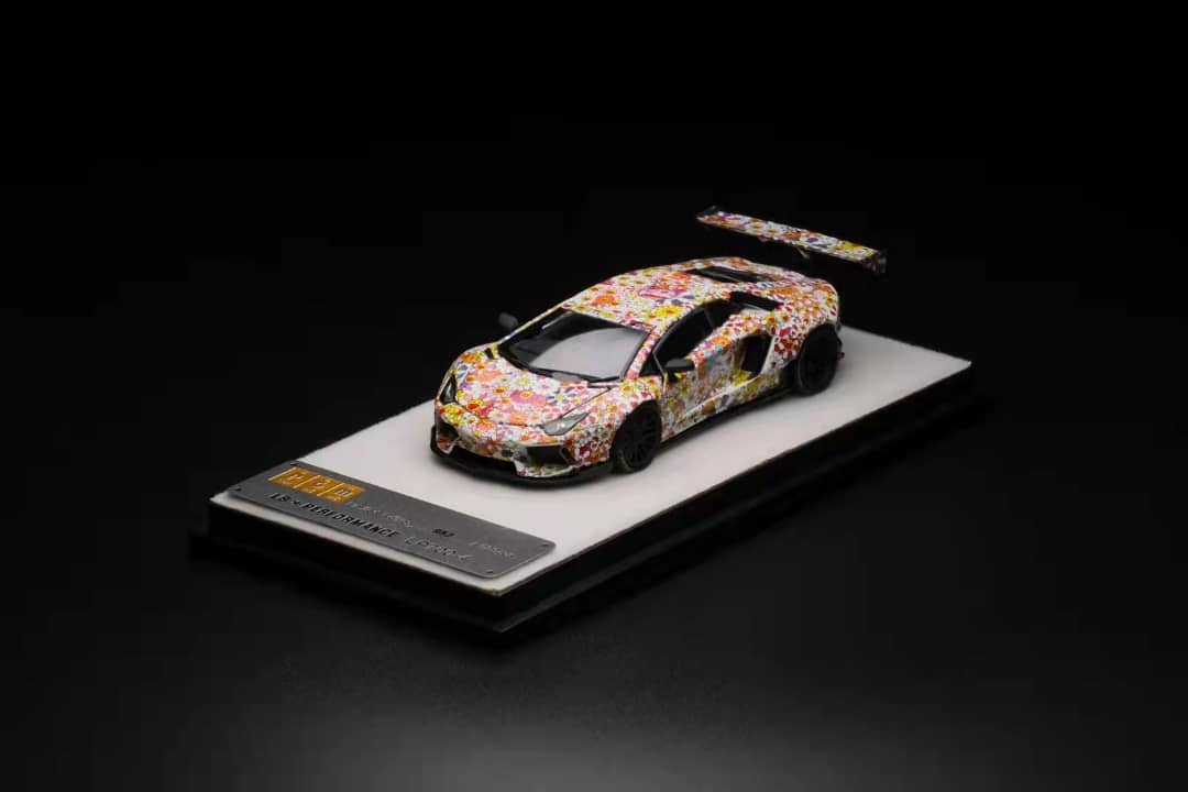 PGM 1/64 Aventador LP700-4 KIKI