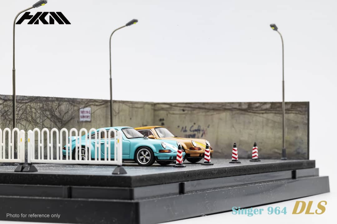 HKM 1:64 Singer 964 DLS