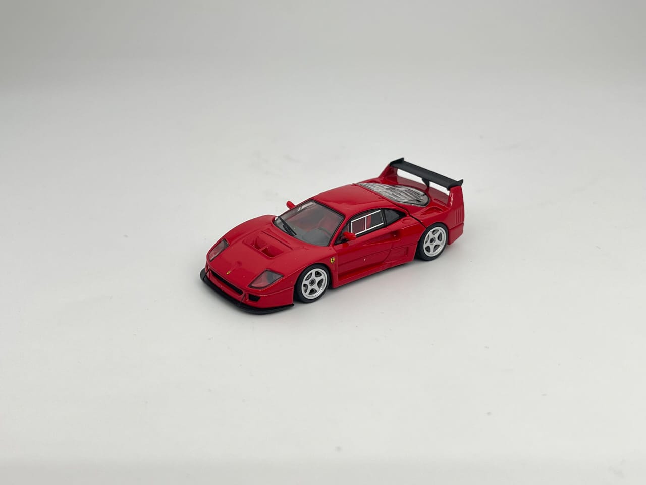Stance Hunter 1/64 F40 LM (Openable tail-hood,Visible engine)