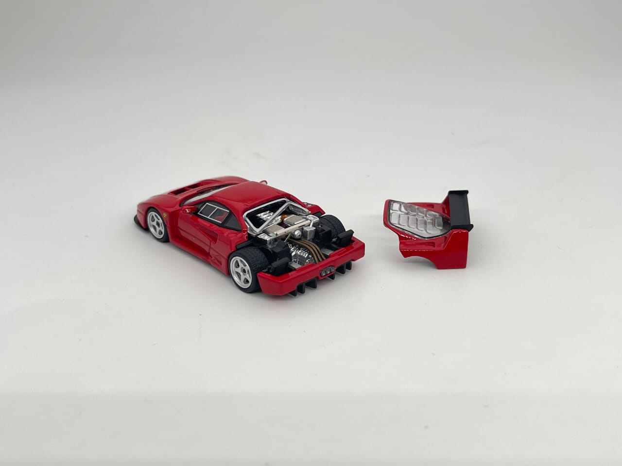 Stance Hunter 1/64 F40 LM (Openable tail-hood,Visible engine)