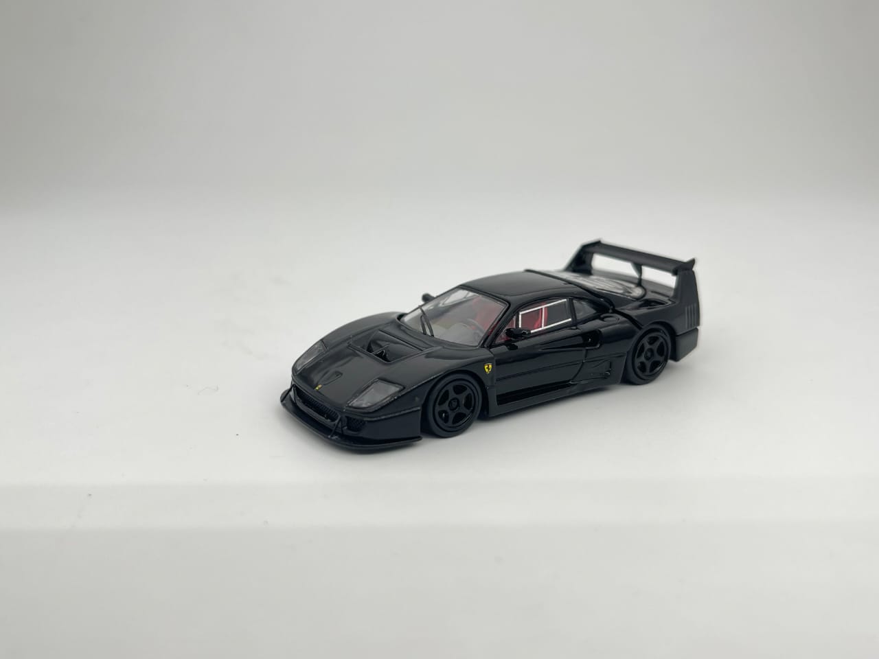 Stance Hunter 1/64 F40 LM (Openable tail-hood,Visible engine)