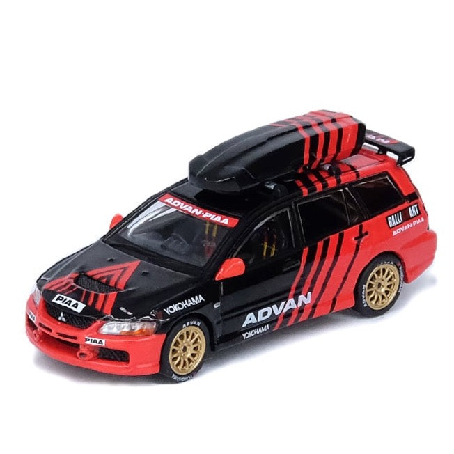 Inno64 1:64 MITSUBISHI LANCER EVOLUTION IX Wagon "ADVAN" Livery With Road Car Interior With Roof Cargo Box