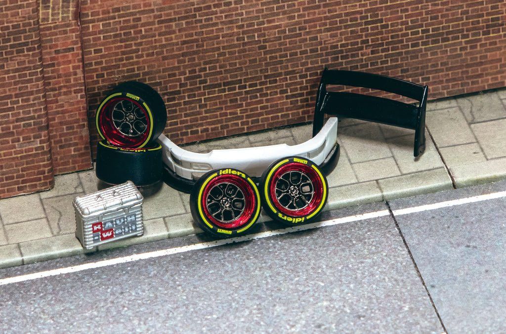 Tarmac Works 1/64 AL13 Wheels DC 003  Red / Black