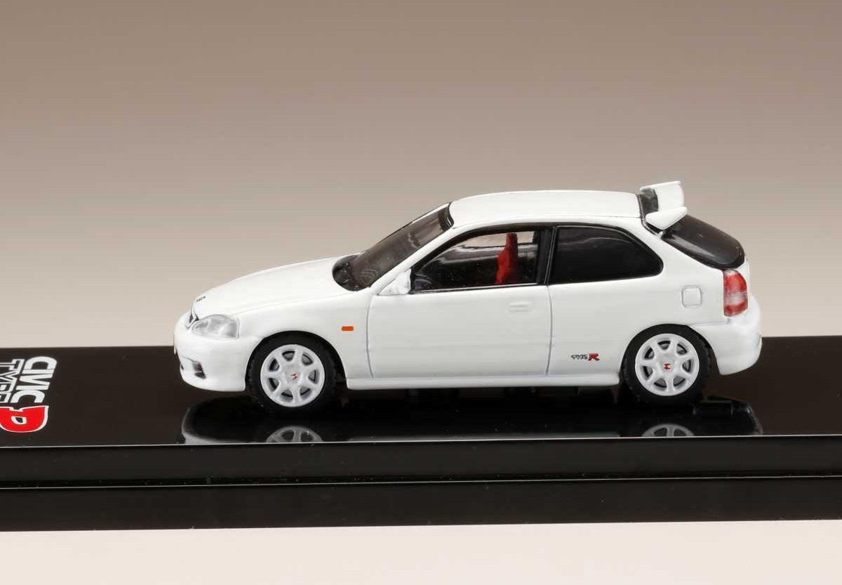 Hobby Japan 1/64 Honda CIVIC TYPE R (EK9)
w/ engine display model