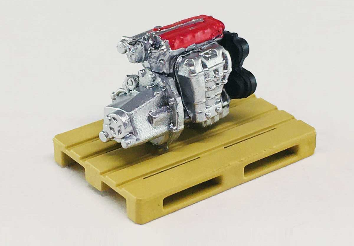 Hobby Japan 1/64 Honda CIVIC TYPE R (EK9)
w/ engine display model