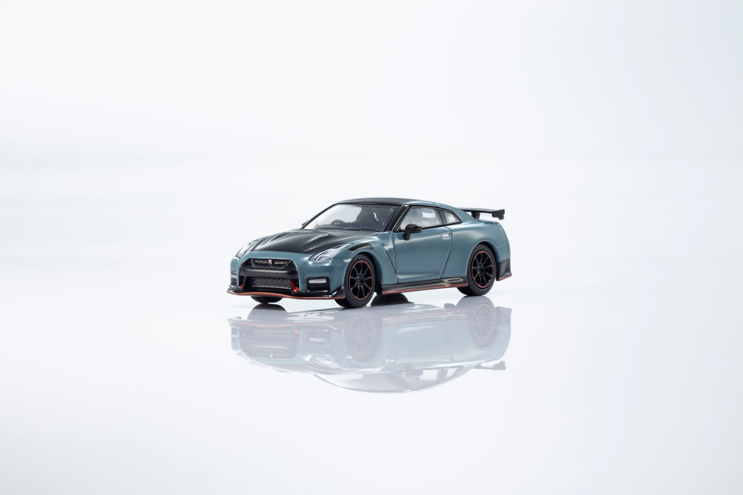 [ETA:  Apr 2024 ] Kyosho 1/64 Nissan GT-R Nismo Special Edition